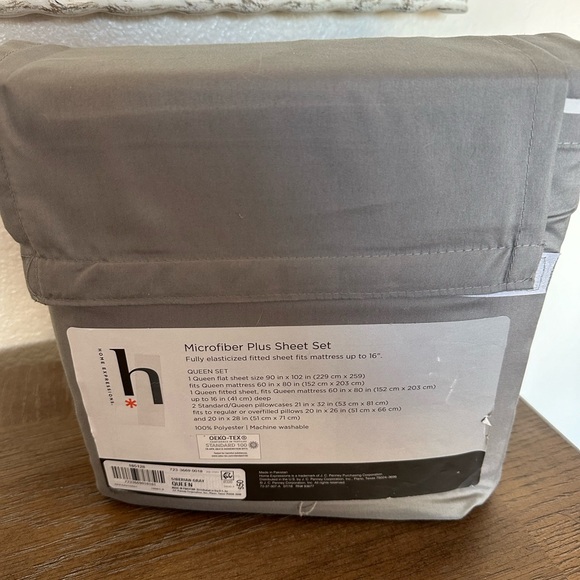 Home Expressions MicroFiber Queen Sheet Set - Picture 2 of 3